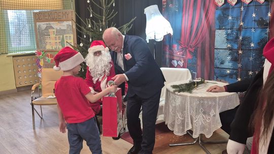 Moc prezentów od naszych SuperMikołajów [GALERIA ZDJĘĆ]