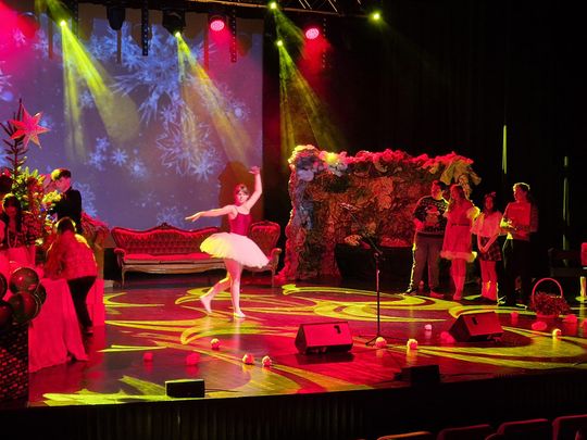 Spektakl uczniów ZST w Chełmie - Jest takie miejsce, jest taki dzień... [GALERIA ZDJĘĆ]