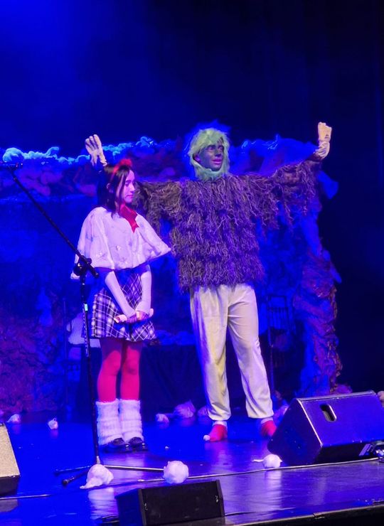 Spektakl uczniów ZST w Chełmie - Jest takie miejsce, jest taki dzień... [GALERIA ZDJĘĆ]