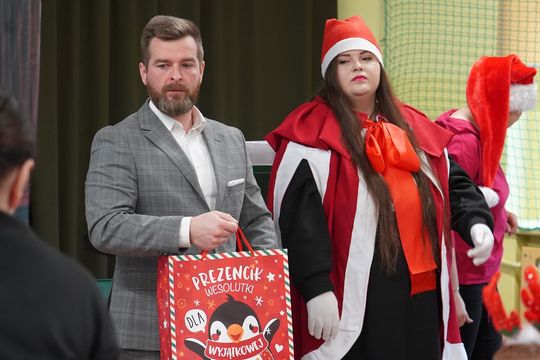 Moc prezentów od naszych SuperMikołajów [GALERIA ZDJĘĆ]
