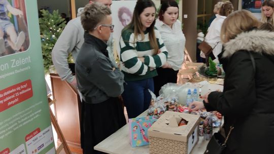 Chełm. Przedświątecznie dla Szymonka. Koncert charytatywny [GALERIA ZDJĘĆ]