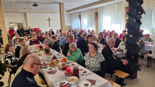 Chełm. Wigilia w Warsztacie Terapii Zajęciowej Caritas [GALERIA ZDJĘĆ]
