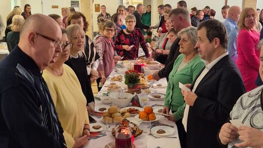 Chełm. Wigilia w Warsztacie Terapii Zajęciowej Caritas [GALERIA ZDJĘĆ]