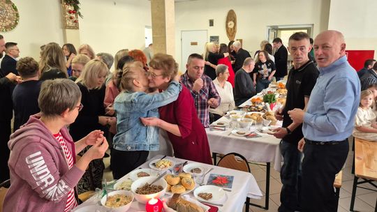 Chełm. Wigilia w Warsztacie Terapii Zajęciowej Caritas [GALERIA ZDJĘĆ]