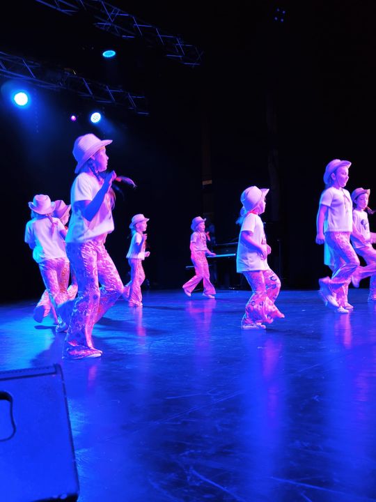 Chełm. Przedświątecznie dla Szymonka. Koncert charytatywny [GALERIA ZDJĘĆ]