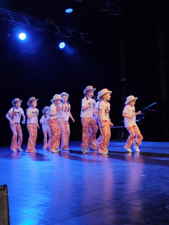 Chełm. Przedświątecznie dla Szymonka. Koncert charytatywny [GALERIA ZDJĘĆ]