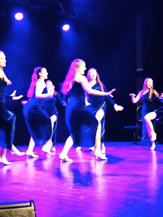 Chełm. Przedświątecznie dla Szymonka. Koncert charytatywny [GALERIA ZDJĘĆ]