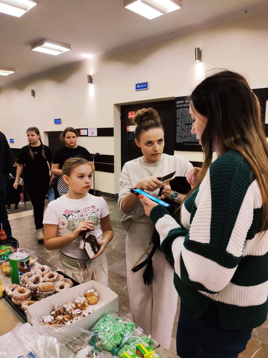 Chełm. Przedświątecznie dla Szymonka. Koncert charytatywny [GALERIA ZDJĘĆ]