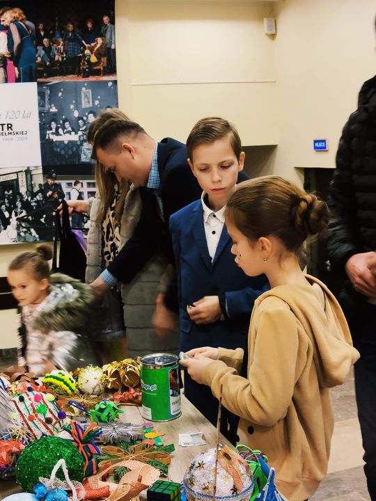 Chełm. Przedświątecznie dla Szymonka. Koncert charytatywny [GALERIA ZDJĘĆ]