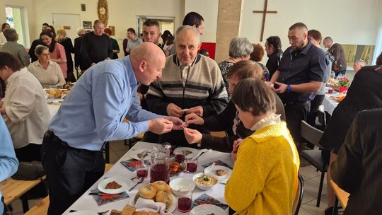 Chełm. Wigilia w Warsztacie Terapii Zajęciowej Caritas [GALERIA ZDJĘĆ]