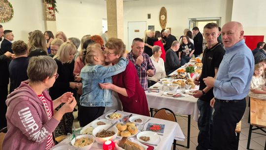 Chełm. Wigilia w Warsztacie Terapii Zajęciowej Caritas [GALERIA ZDJĘĆ]