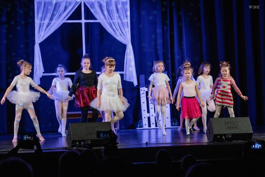 Włodawa. Koncert kolęd z uczniami WDK  [GALERIA ZDJĘĆ]