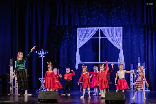 Włodawa. Koncert kolęd z uczniami WDK  [GALERIA ZDJĘĆ]