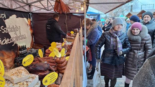 Chełm. Wschodni Jarmark Bożonarodzeniowy [GALERIA ZDJĘĆ]