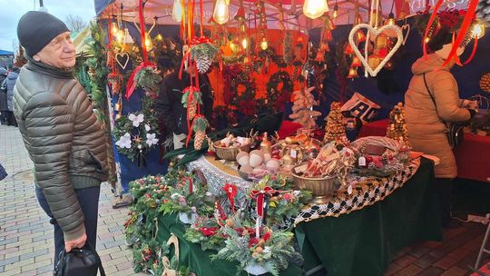 Chełm. Wschodni Jarmark Bożonarodzeniowy [GALERIA ZDJĘĆ]