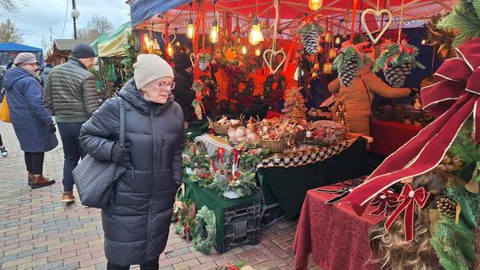 Chełm. Wschodni Jarmark Bożonarodzeniowy [GALERIA ZDJĘĆ]