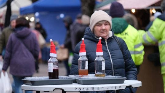 Chełm. Wschodni Jarmark Bożonarodzeniowy [GALERIA ZDJĘĆ]