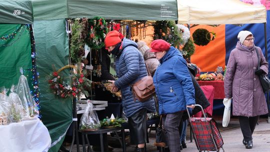 Chełm. Wschodni Jarmark Bożonarodzeniowy [GALERIA ZDJĘĆ]