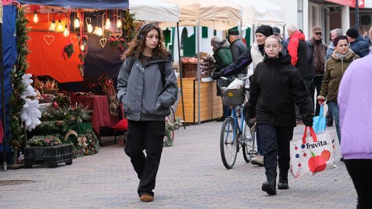 Chełm. Wschodni Jarmark Bożonarodzeniowy [GALERIA ZDJĘĆ]