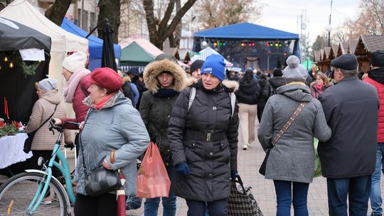 Chełm. Wschodni Jarmark Bożonarodzeniowy [GALERIA ZDJĘĆ]