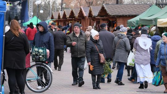 Chełm. Wschodni Jarmark Bożonarodzeniowy [GALERIA ZDJĘĆ]