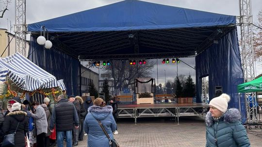 Chełm. Wschodni Jarmark Bożonarodzeniowy [GALERIA ZDJĘĆ]