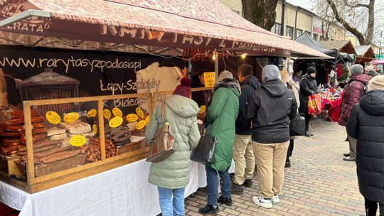 Chełm. Wschodni Jarmark Bożonarodzeniowy [GALERIA ZDJĘĆ]