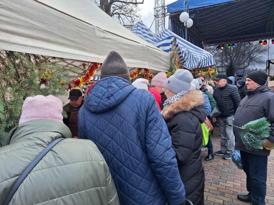 Chełm. Wschodni Jarmark Bożonarodzeniowy [GALERIA ZDJĘĆ]