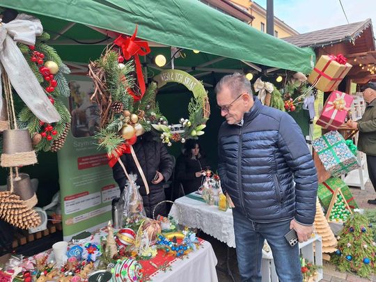 Chełm. Wschodni Jarmark Bożonarodzeniowy [GALERIA ZDJĘĆ]