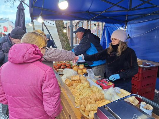 Chełm. Wschodni Jarmark Bożonarodzeniowy [GALERIA ZDJĘĆ]