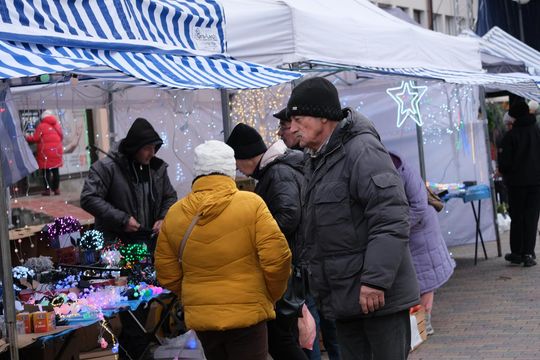 Chełm. Wschodni Jarmark Bożonarodzeniowy [GALERIA ZDJĘĆ]