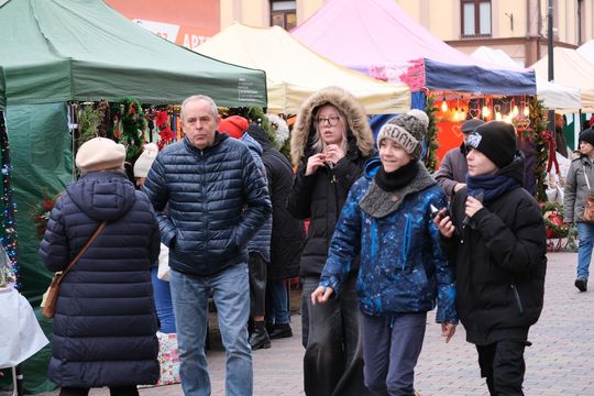 Chełm. Wschodni Jarmark Bożonarodzeniowy [GALERIA ZDJĘĆ]