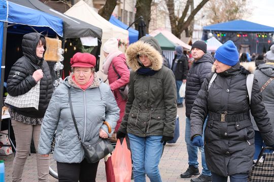 Chełm. Wschodni Jarmark Bożonarodzeniowy [GALERIA ZDJĘĆ]