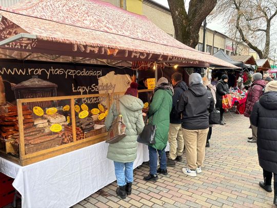 Chełm. Wschodni Jarmark Bożonarodzeniowy [GALERIA ZDJĘĆ]