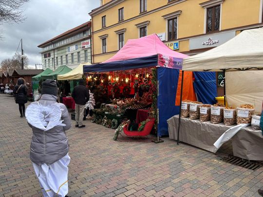 Chełm. Wschodni Jarmark Bożonarodzeniowy [GALERIA ZDJĘĆ]