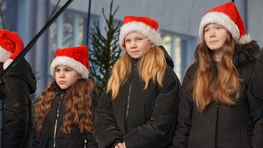 Chełm. Wschodni Jarmark Bożonarodzeniowy - dzień drugi [ZDJĘCIA]