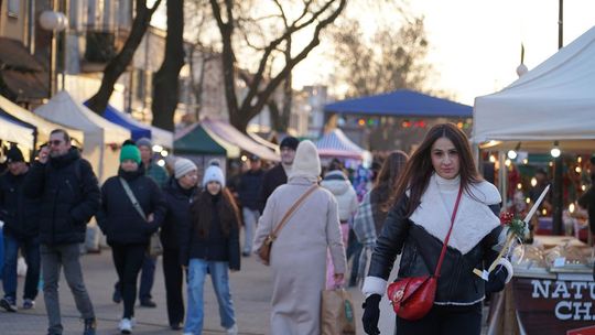 Chełm. Wschodni Jarmark Bożonarodzeniowy - dzień drugi [ZDJĘCIA]