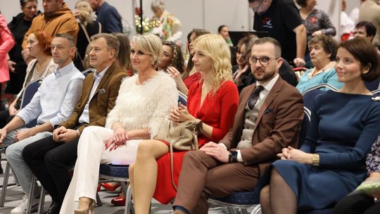 Gm. Leśniowice. III Jarmark Bożonarodzeniowy połączony z koncertem charytatywnym „Gramy dla Neli” [GALERIA ZDJĘĆ]