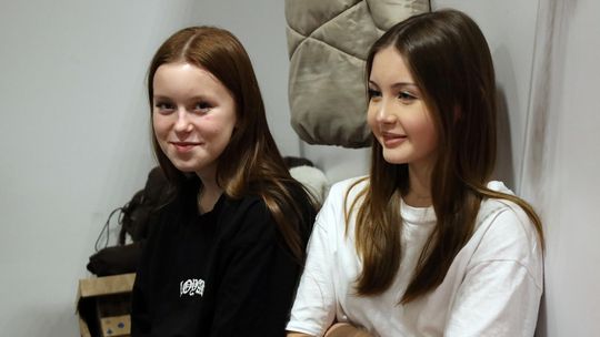 Gm. Leśniowice. III Jarmark Bożonarodzeniowy połączony z koncertem charytatywnym „Gramy dla Neli” [GALERIA ZDJĘĆ]