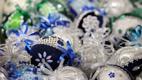 Gm. Leśniowice. III Jarmark Bożonarodzeniowy połączony z koncertem charytatywnym „Gramy dla Neli” [GALERIA ZDJĘĆ]