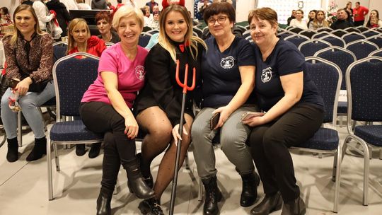 Gm. Leśniowice. III Jarmark Bożonarodzeniowy połączony z koncertem charytatywnym „Gramy dla Neli” [GALERIA ZDJĘĆ]