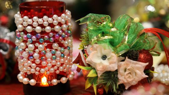 Gm. Leśniowice. III Jarmark Bożonarodzeniowy połączony z koncertem charytatywnym „Gramy dla Neli” [GALERIA ZDJĘĆ]