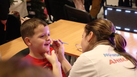 Gm. Leśniowice. III Jarmark Bożonarodzeniowy połączony z koncertem charytatywnym „Gramy dla Neli” [GALERIA ZDJĘĆ]