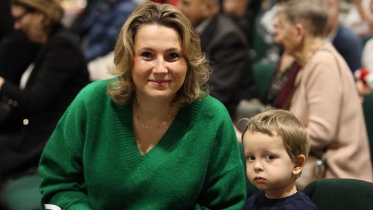 Gm. Leśniowice. III Jarmark Bożonarodzeniowy połączony z koncertem charytatywnym „Gramy dla Neli” [GALERIA ZDJĘĆ]