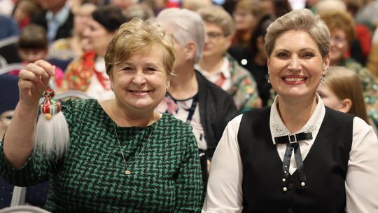 Gm. Leśniowice. III Jarmark Bożonarodzeniowy połączony z koncertem charytatywnym „Gramy dla Neli” [GALERIA ZDJĘĆ]