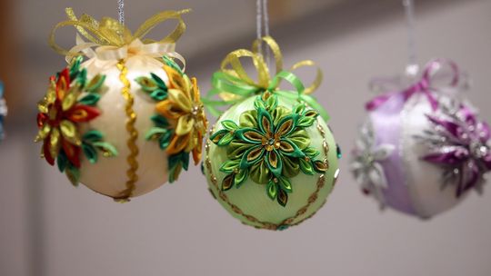 Gm. Leśniowice. III Jarmark Bożonarodzeniowy połączony z koncertem charytatywnym „Gramy dla Neli” [GALERIA ZDJĘĆ]