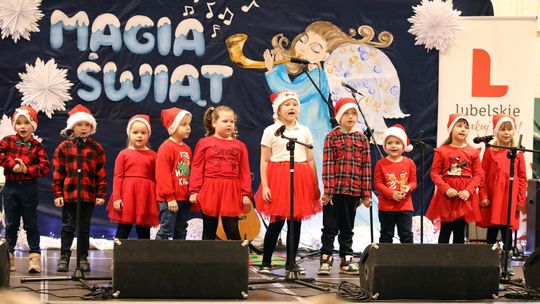 Gm. Leśniowice. III Jarmark Bożonarodzeniowy połączony z koncertem charytatywnym „Gramy dla Neli” [GALERIA ZDJĘĆ]