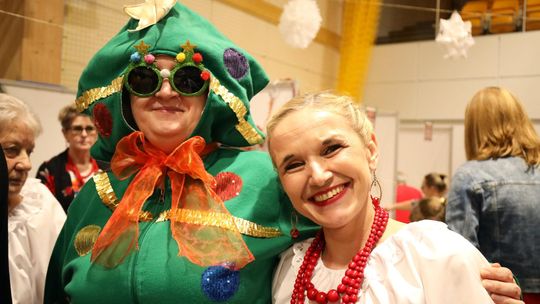 Gm. Leśniowice. III Jarmark Bożonarodzeniowy połączony z koncertem charytatywnym „Gramy dla Neli” [GALERIA ZDJĘĆ]