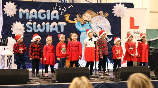 Gm. Leśniowice. III Jarmark Bożonarodzeniowy połączony z koncertem charytatywnym „Gramy dla Neli” [GALERIA ZDJĘĆ]