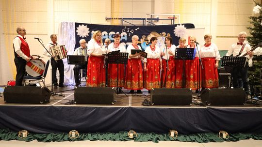 Gm. Leśniowice. III Jarmark Bożonarodzeniowy połączony z koncertem charytatywnym „Gramy dla Neli” [GALERIA ZDJĘĆ]